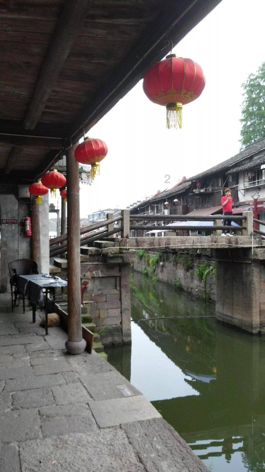 发挥实效丨安全出口数量不足，突泉一餐饮店被临时查封！